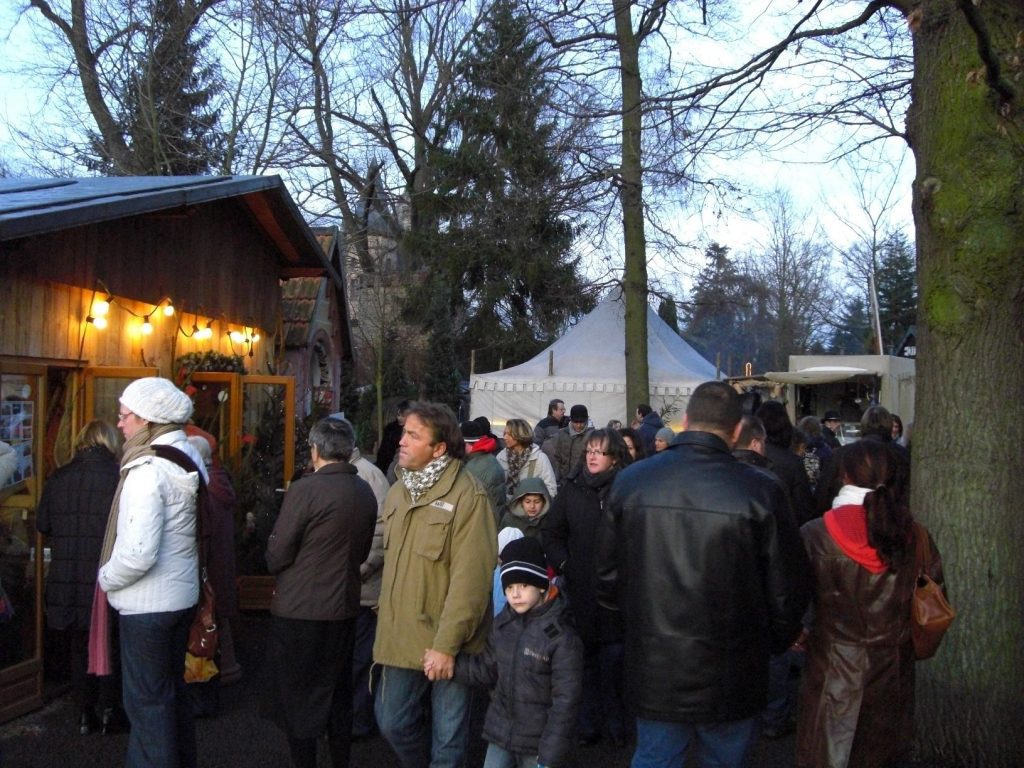 Weichnachtsmarkt Burg Satzvey 2008