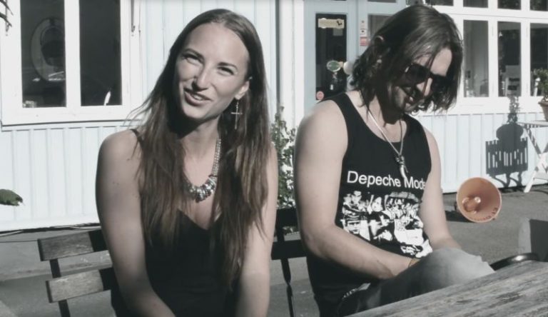 Doku: Schwedische Depeche Mode Fans im Porträt
