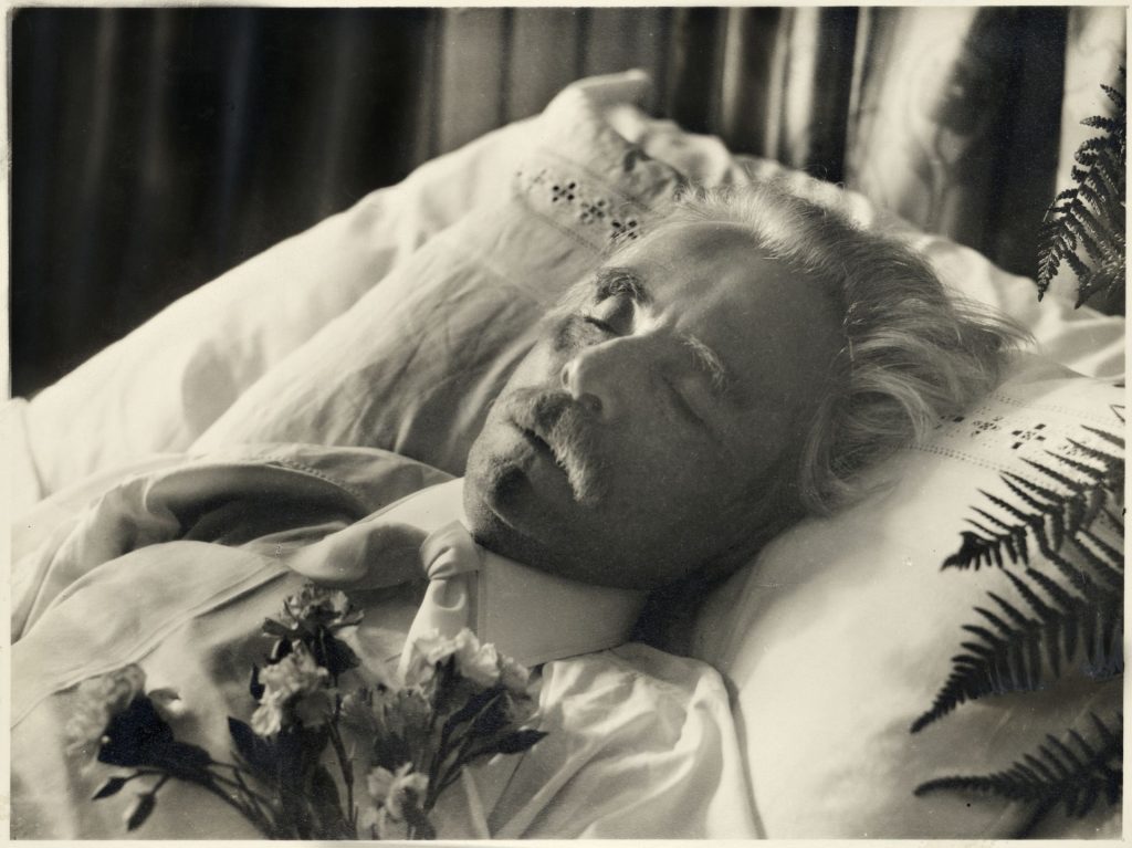 Edvard Grieg - Totenfotografie