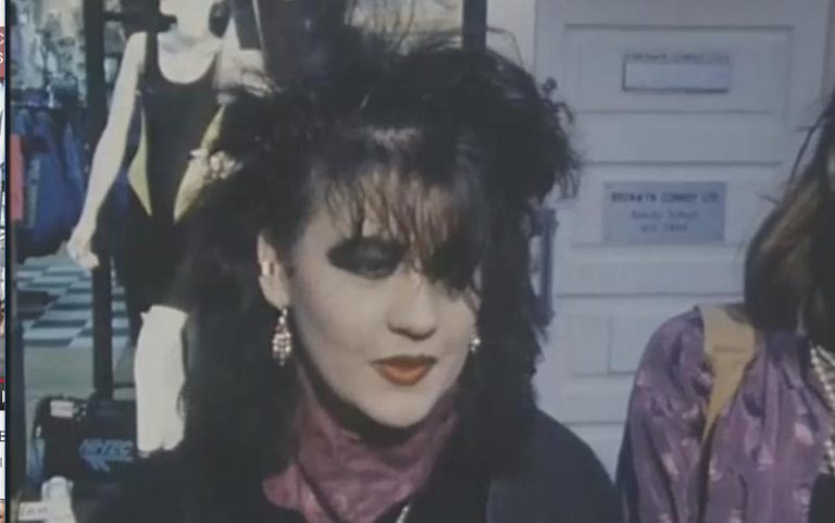 1989 – Grafton Street: A Posers Paradise for Goths and Cureheads