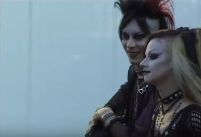 Noch 119 Tage: Doku-Countdown zum WGT: Wave Gotik Treffen 2000