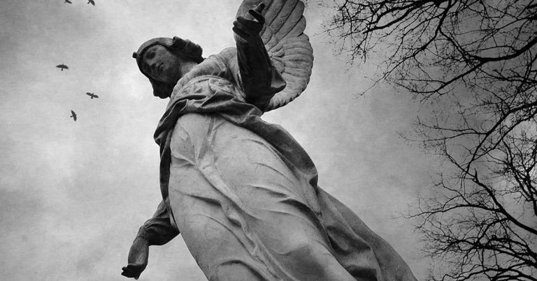 Pfingstgeflüster 2019 – Der einzig wahre Rückblick auf das Wave-Gotik-Treffen ist jetzt erschienen