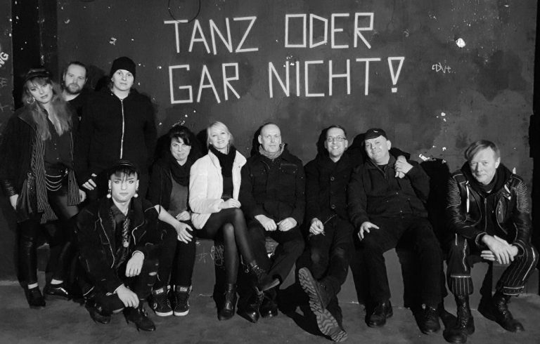 „Tanz oder gar nicht“: Das Unter Null Kollektiv bringt die Subkultur als Livestream ins Internet