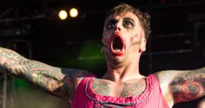 Bobo Boom, Oomph! (9435003913), Ausschnitt, CC BY 2.0