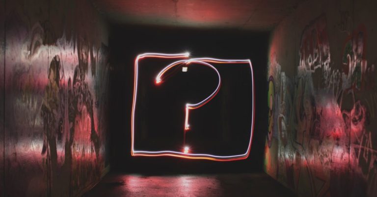Umfrage: Spontis-Magazin jetzt immer zum Jahresende?