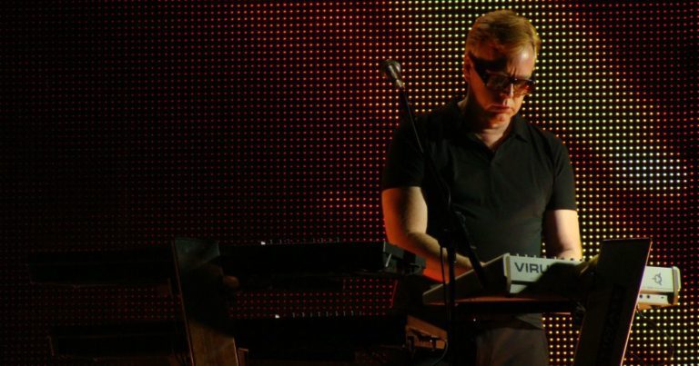 Depeche Mode: Andrew Fletcher mit 60 Jahren gestorben – Ein zurückhaltender Nachruf