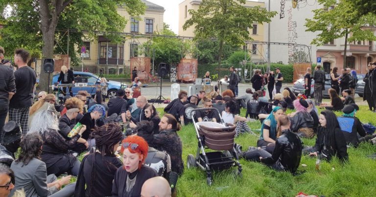 7+ Veranstaltungstipps zum WGT 2022, die OHNE Bändchen besucht werden können