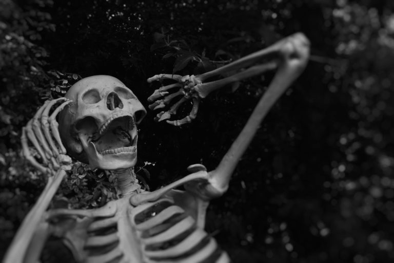 Halloween ist schrecklich und gefährlich!